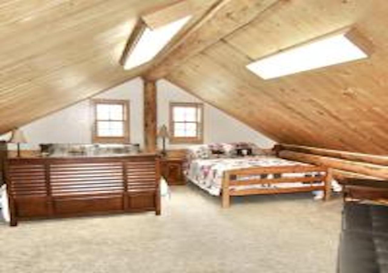 Log Haven In Blanding别墅 外观 照片